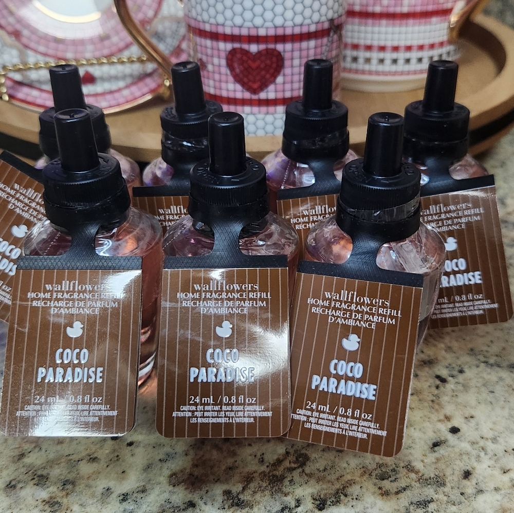 NWT "COCO PARADISE" Wallflower Plug Refill Bundle of 7
